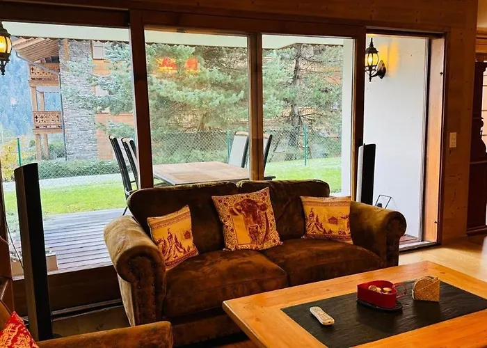 Bouton D'or B1 * Champery