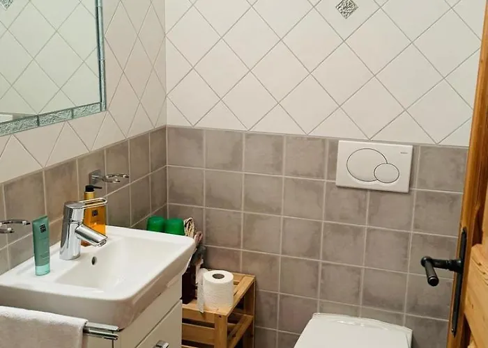 Bouton D'or B1 تشامبري